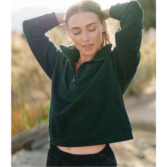 ZYIA Tops - Zyia Active Green Classic 1/4 Zip